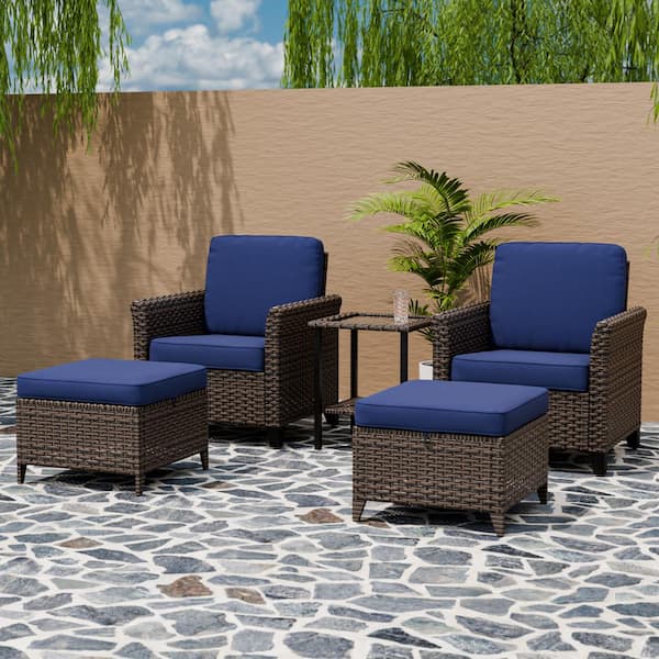 5-Piece Mix Brown Wicker Patio Conversation Set Wide Armrest Chair Set with Blue Cushions, Ottomans, Side Table