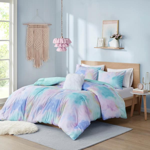 Intelligent Design Karissa 4-Piece Aqua Full/Queen Microfiber Watercolor Tie Dye Printed Comforter Set with Throw Pillow