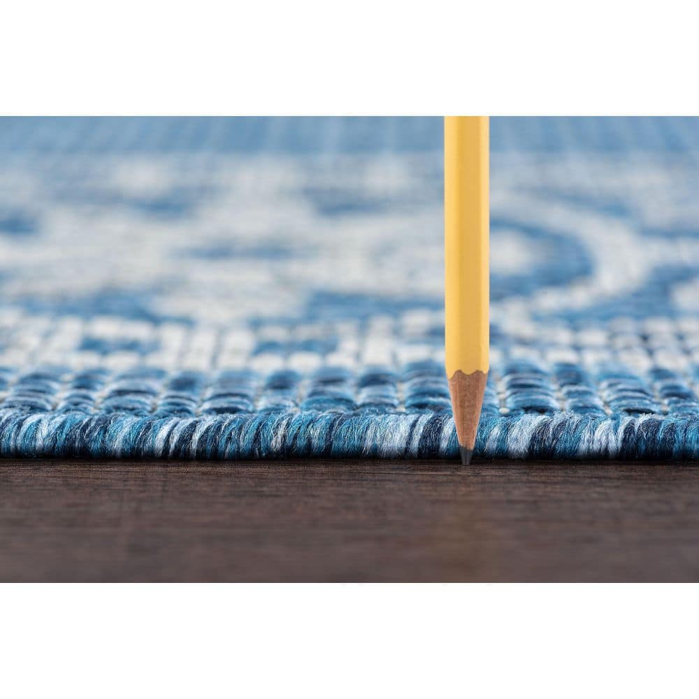 Veranda 8' x 10' Indigo Synthetic Flat Woven Rug