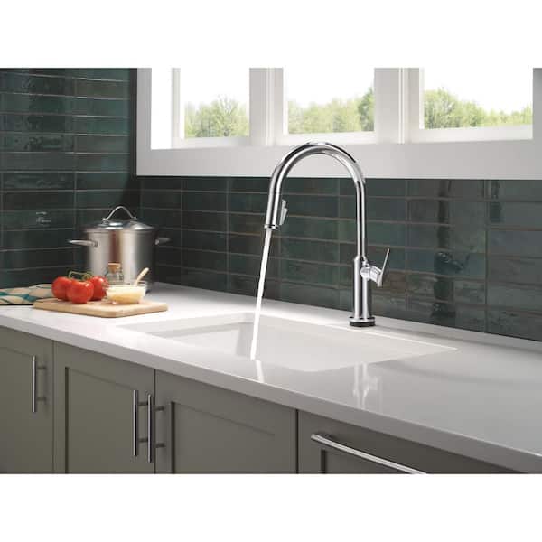 Delta Cordova Touch2O Touchless Chrome 17.63 in. H Pull Down