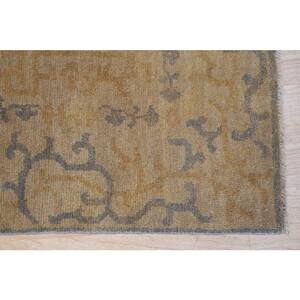 Gold Handmade Wool Transitional Ningxia Rug, 6' x 8'