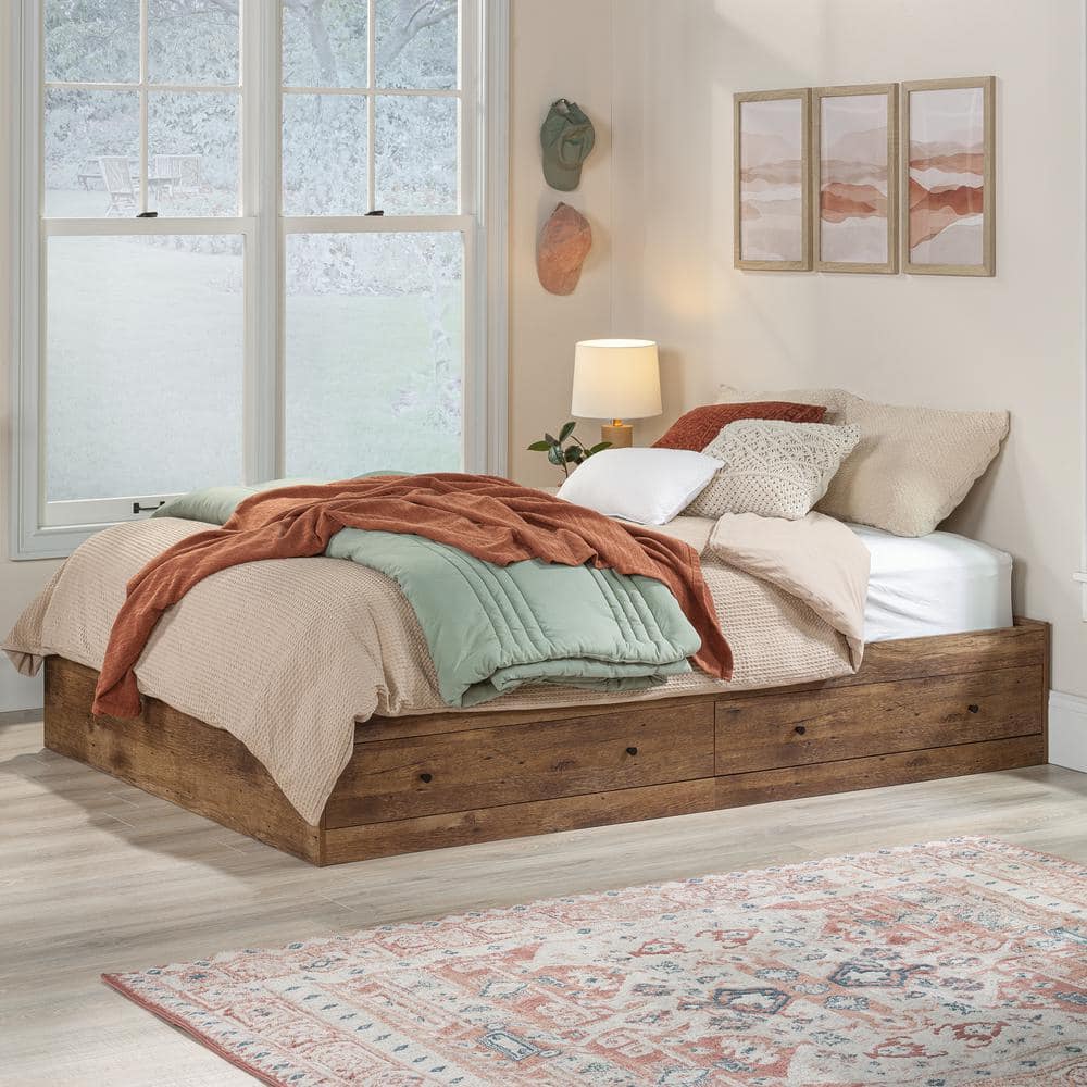 Vintage Oak Queen Storage Bed with Drawers