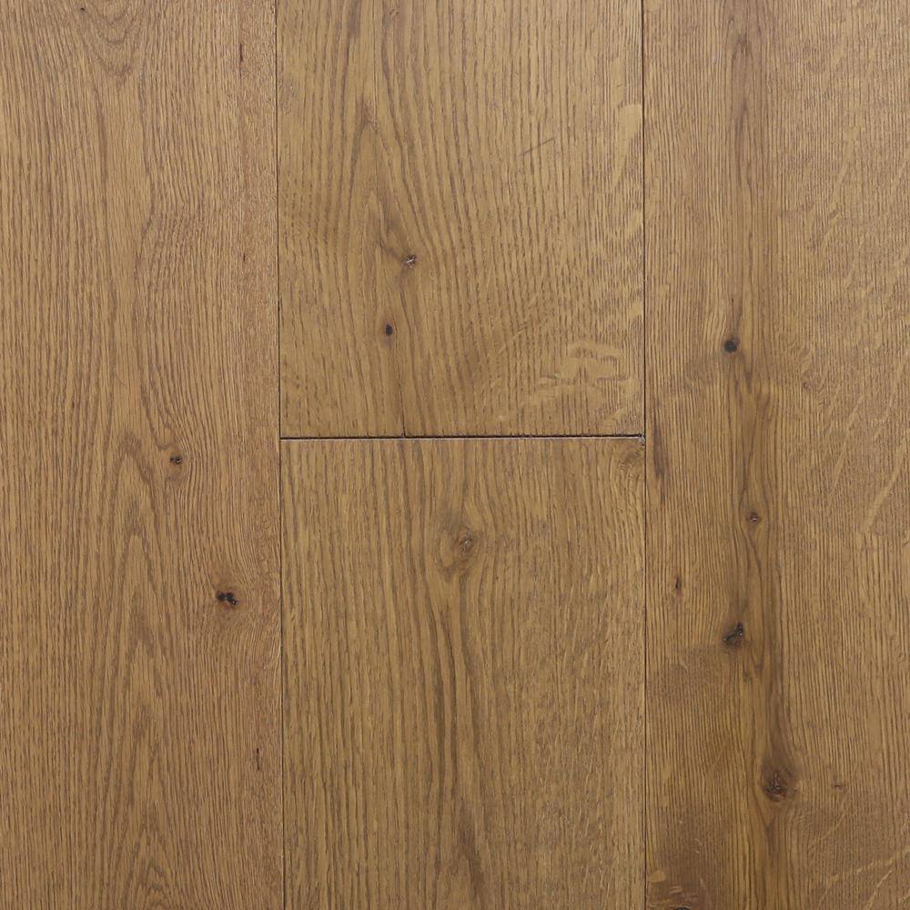 Blue Ridge Hardwood Flooring Castlebury Weathered Cottage Eurosawn Oak 3 4 In T X 5 In W X Random Length Solid Hardwood Flooring 20 Sq Ft Case 22180 The Home Depot