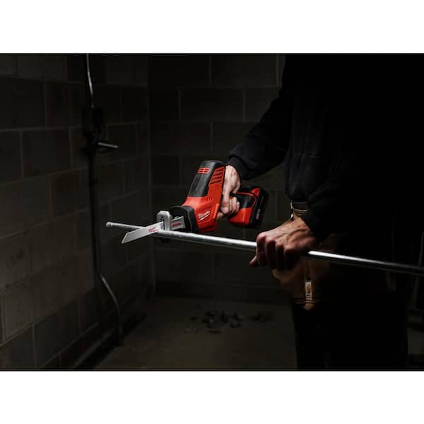 Milwaukee M18 18-Volt Lithium-Ion Cordless Combo Tool Kit  4-Tool  With 2 3 0ah Batteries 1 Charger 1 Tool Bag