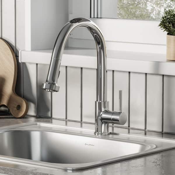 Swiss Madison Nouvet Single-Handle Pull Down Sprayer Kitchen Faucet in Chrome