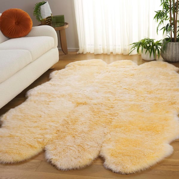 Sheep Skin 5 X 8 Champagne Solid Color Area Rug