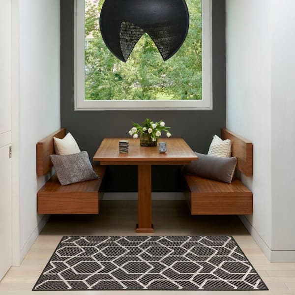 Horizon Indoor/Outdoor Black 2 ft. x 3 ft. All-Over Design Contemporary Area Rug