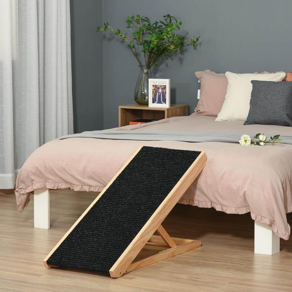 Adjustable Pine Pet Ramp with Non-Slip Surface