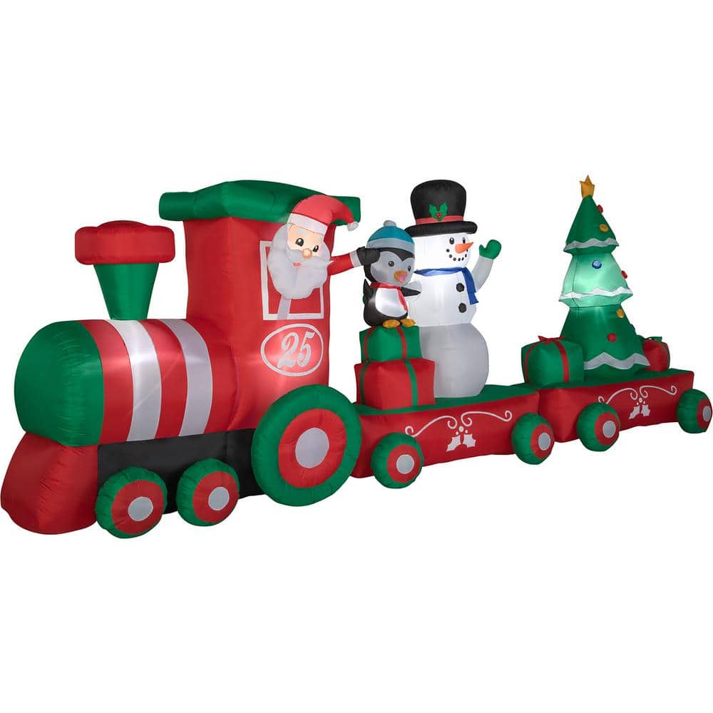 16 ft. L Colossal Train Scene