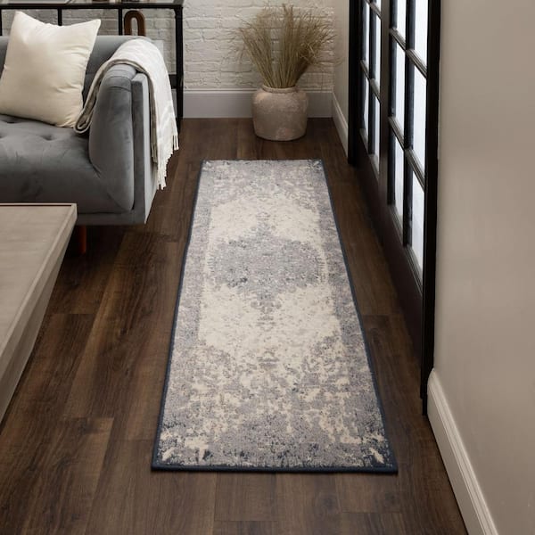 Marion Dove 2 ft. 1 in. x 5 ft. Traditional Ornamental Medallion Runner Rug