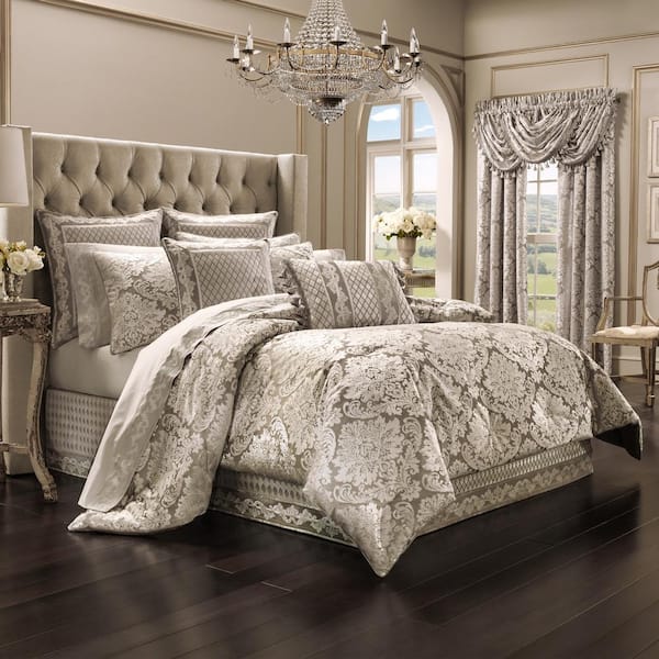 J QUEEN NEW YORK INC Blair Sand Polyester California King 4Pc. Comforter Set