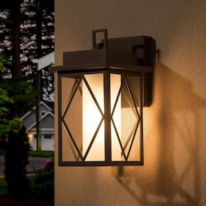 Farmhouse Black Outdoor Wall Sconce, Vistia 1-Light Modern Cage Outdoor Wall Lantern Sconce with Frosted Glass Shade