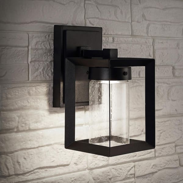 JONATHAN Y Nate Medium 9.7 in. Black Integrated LED Outdoor Hardwired Modern Cube Bubble Glass/Metal Sconce