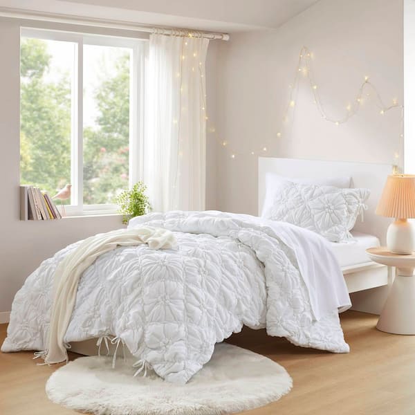 2-Pieces White Microfiber Twin Comforter Set