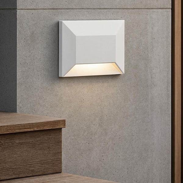 Nuvi Hardwired Low Voltage Matte White LED Stair Light