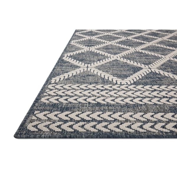 Loloi Rainier Denim/Ivory 2 ft. - 2 in. x 3 ft. - 9 in. Indoor/Outdoor Area Rug