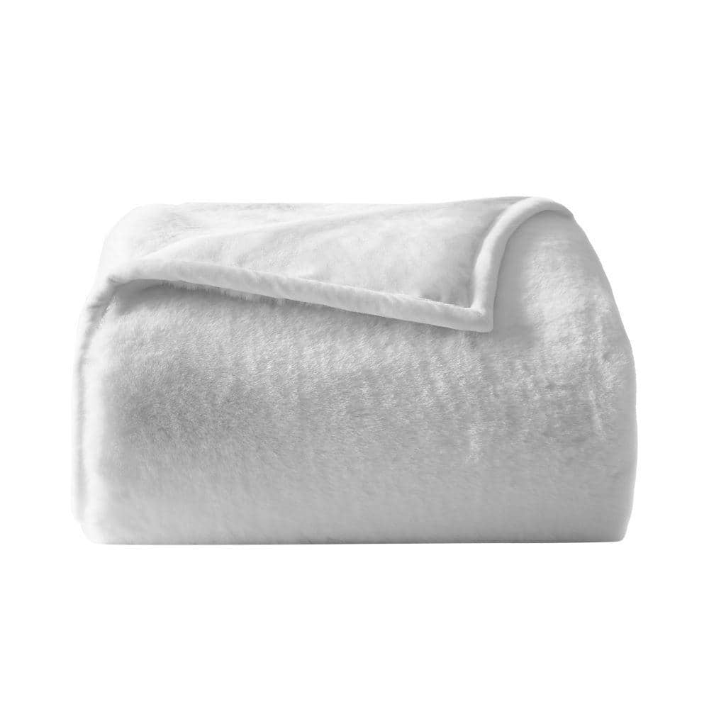 Lapland White Polyester Throw Blanket