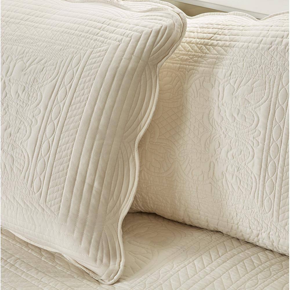 Cream Microfiber Reversible Scalloped Edge Daybed Cover Set