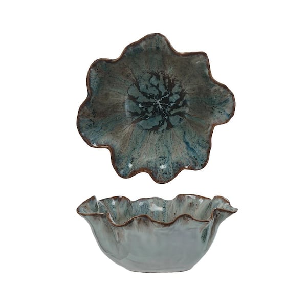 5.8 in. 11.8 fl. oz. Blue and White Stoneware Ruffled Serving Bowl