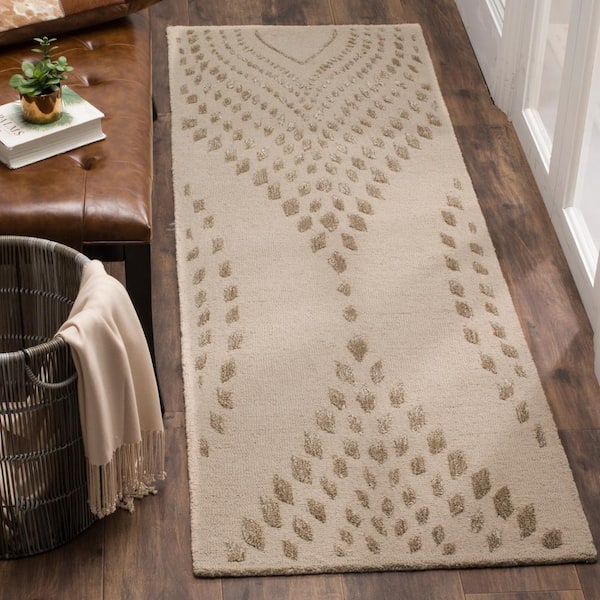 Bella Sand/Brown 2 ft. x 7 ft. Floral Runner Rug