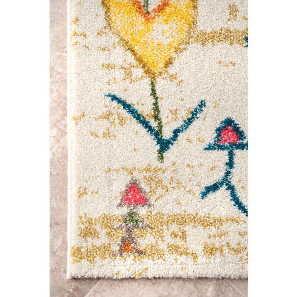 Reversible Moroccan-Inspired 4' x 6' Multicolor Synthetic Rug