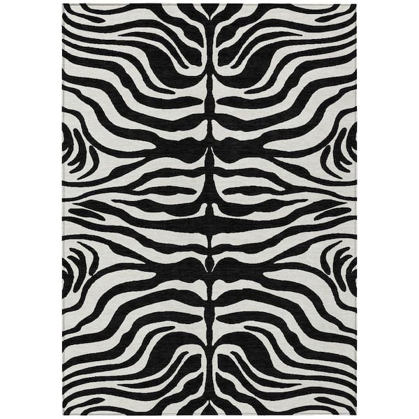 Chantille Machine Washable Indoor/Outdoor Abstract ACN1042 Black 5 ft. x 7 ft. 6 in. Area Rug