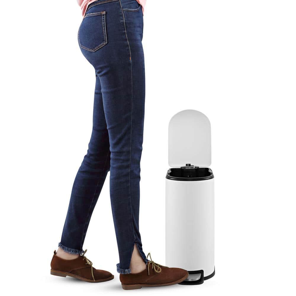 White Stainless Steel Fingerprint Resistant Step Trash Can