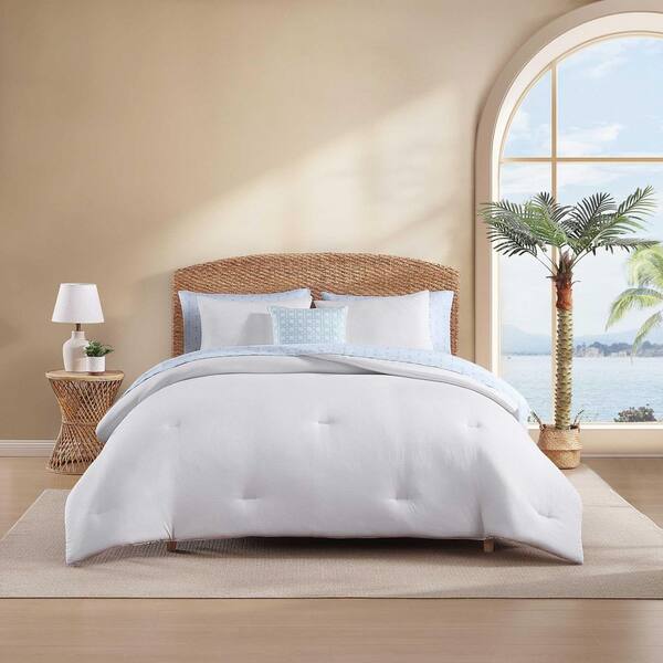 TB Seersucker 8-Piece White Textured Polyester Queen Bed in a Bag Comforter Set