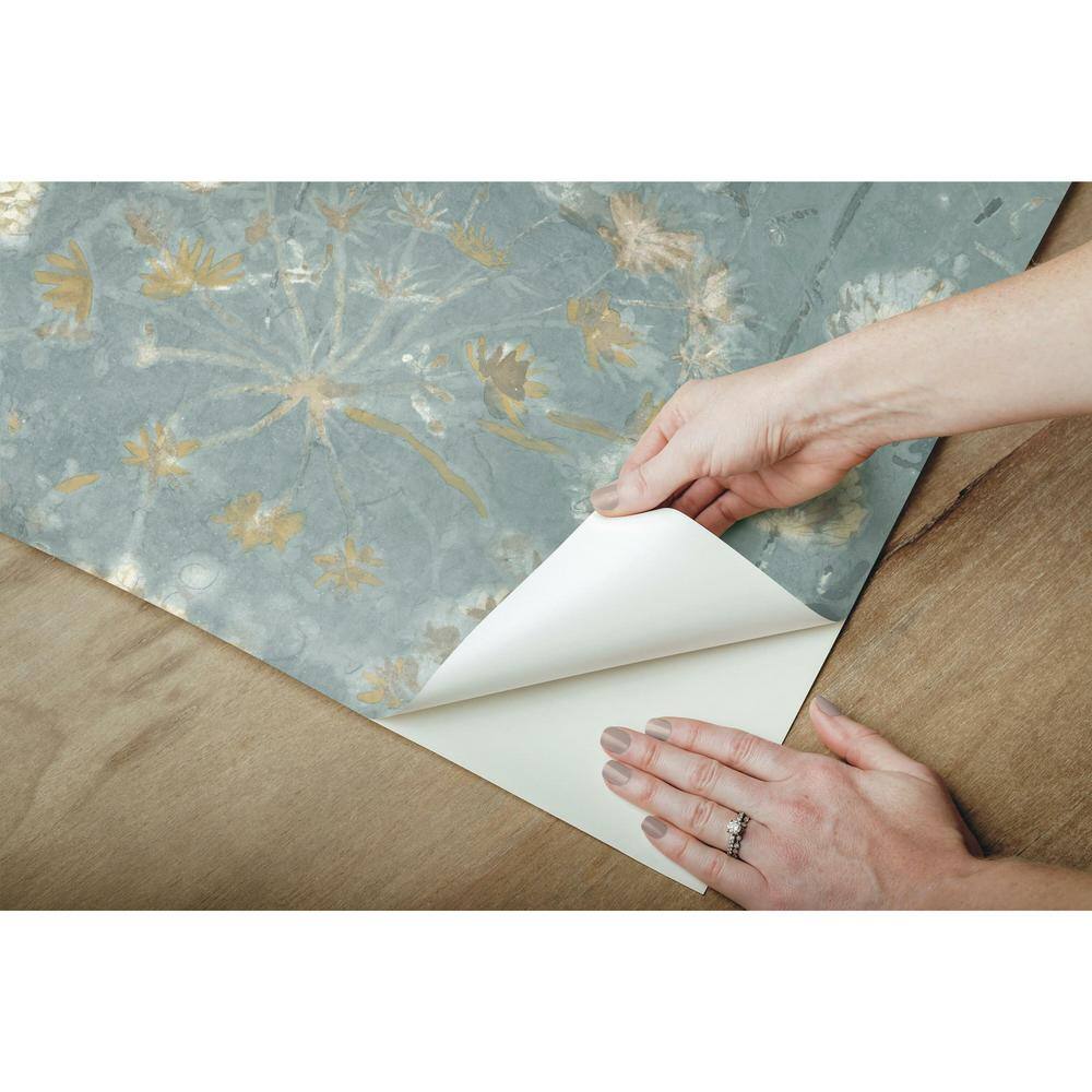 Blue Floral Self-Adhesive Removable Wallpaper Roll