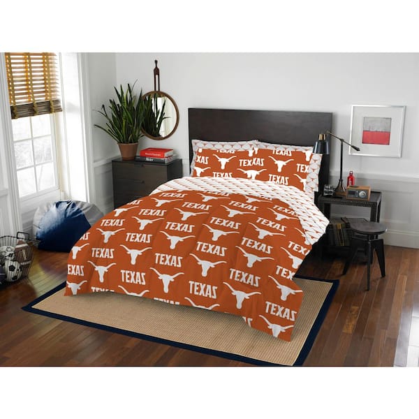 THE NORTHWEST GROUP 7-Piece Multi-Color NCAA Rotary Texas Polyester Queen Bed in Bag Set