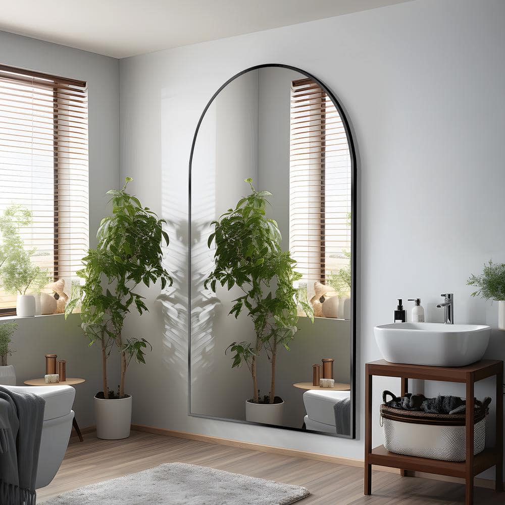 39 in. W. x 71 in. H Full Length Arched Free Standing Body Mirror, Metal Fr