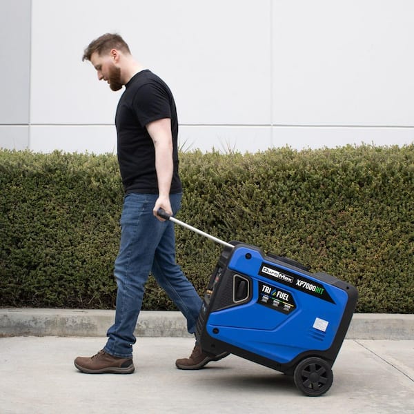 DUROMAX 7000 Watt Remote Start Tri Fuel Portable Digital Inverter