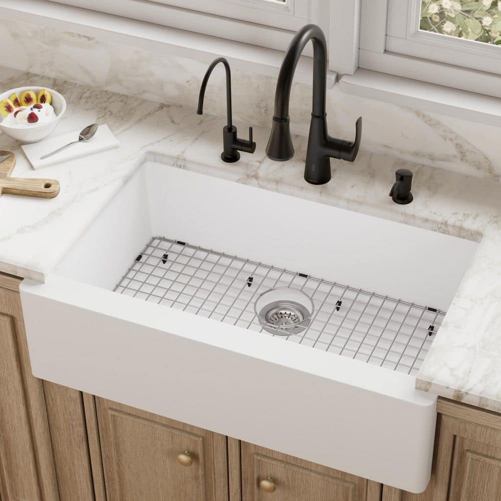 Karran QA-740 Quartz/Granite 34 in. Single Bowl Farmhouse/Apron