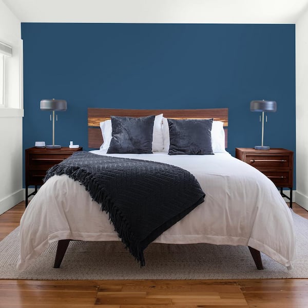 Glidden Diamond 1 gal. PPG1156-7 Celestial Blue Flat Interior