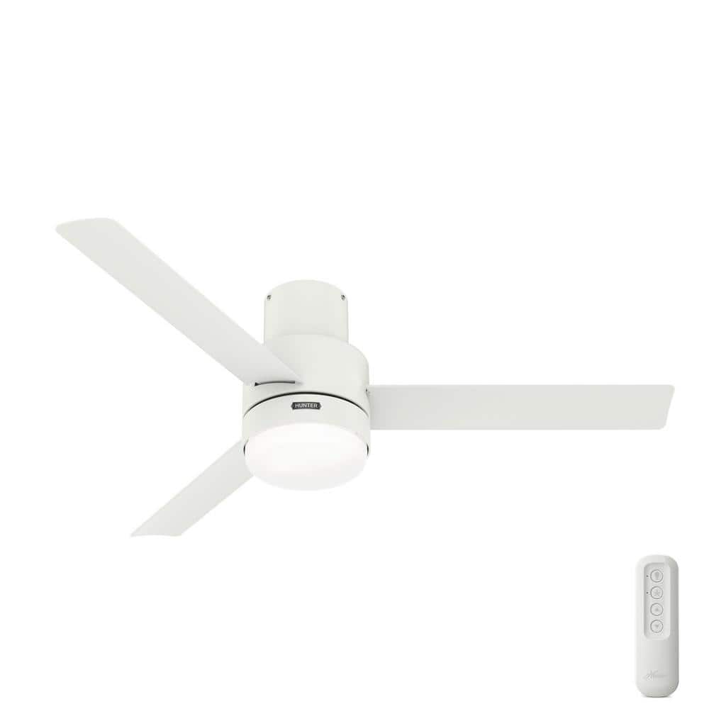 Hunter Gilmour 52 in. Indoor/Outdoor Matte White Ceiling Fan with Light