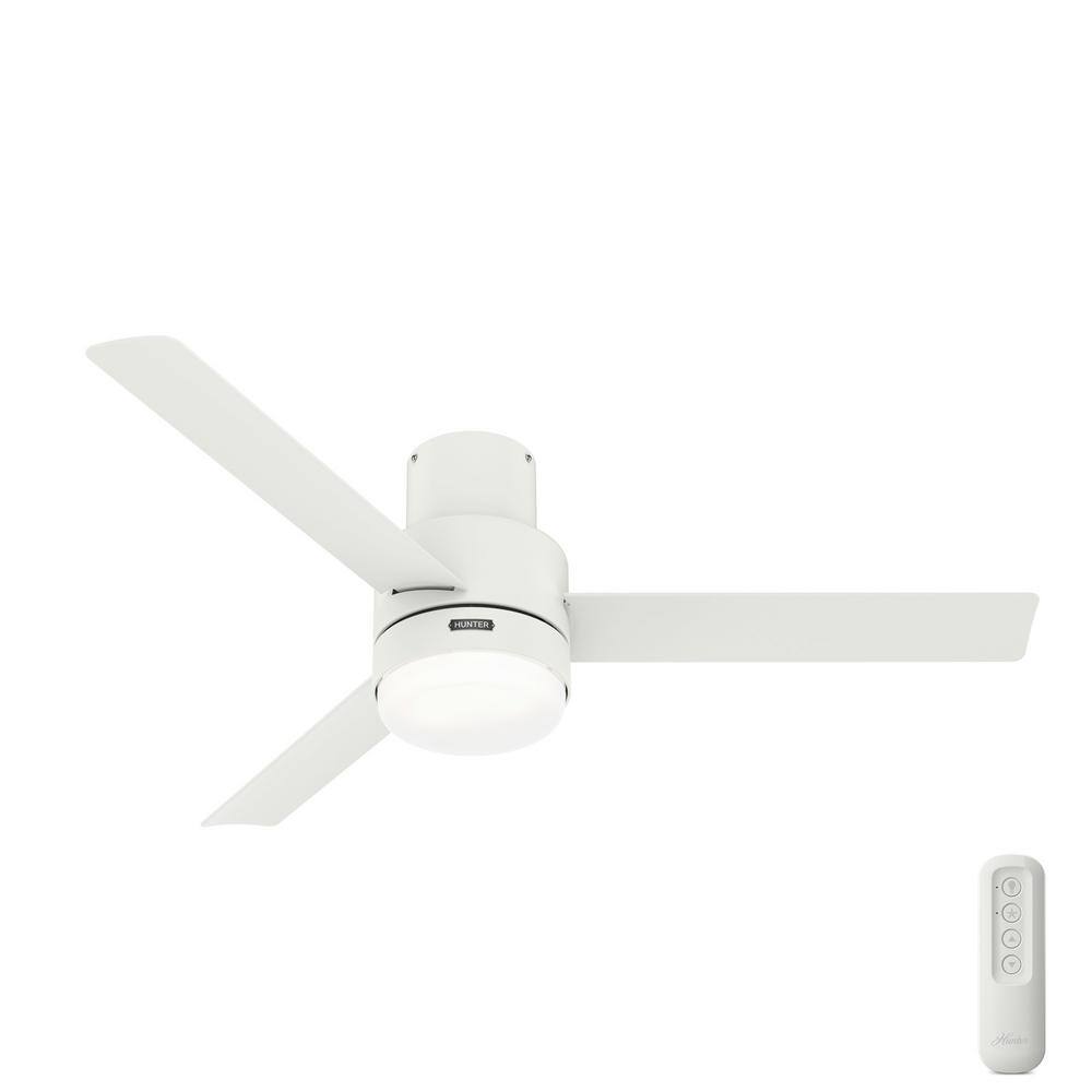 Hunter Gilmour 52 in. Indoor/Outdoor Matte White Ceiling Fan with Light