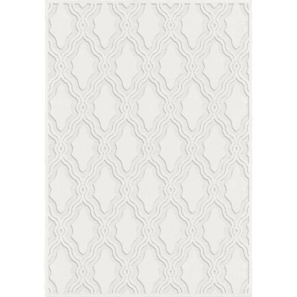 Natural Gray Trellis Synthetic Stain-Resistant Area Rug 9' x 13'