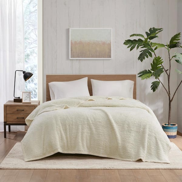 Woolrich Burlington Ivory Twin Polyester Berber Blanket