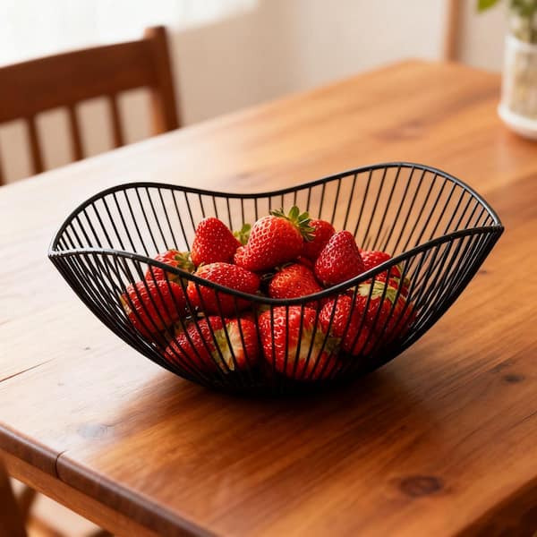 1 Piece Black Metal Wire Fruit Basket, Fruit Bowl for Kitchen Counter, Vegetable Bowls for Fruits, Veggies, Snacks