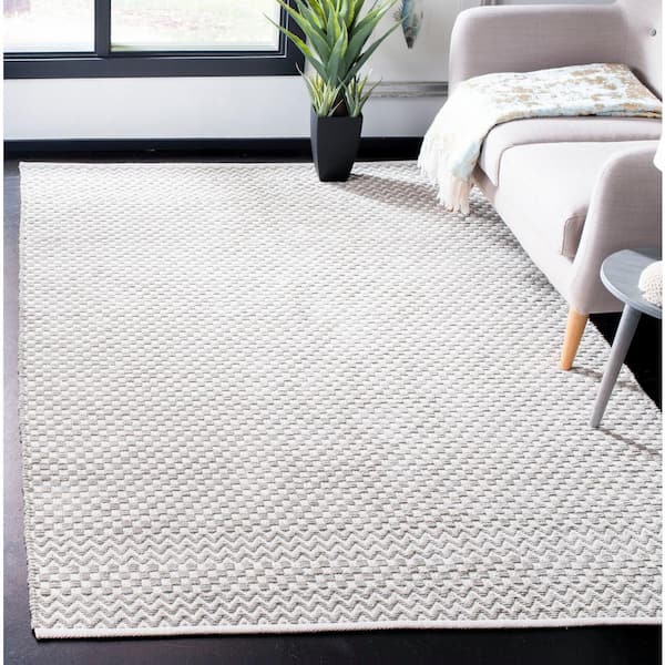 Boston Gray 8 ft. x 10 ft. Chevron Area Rug
