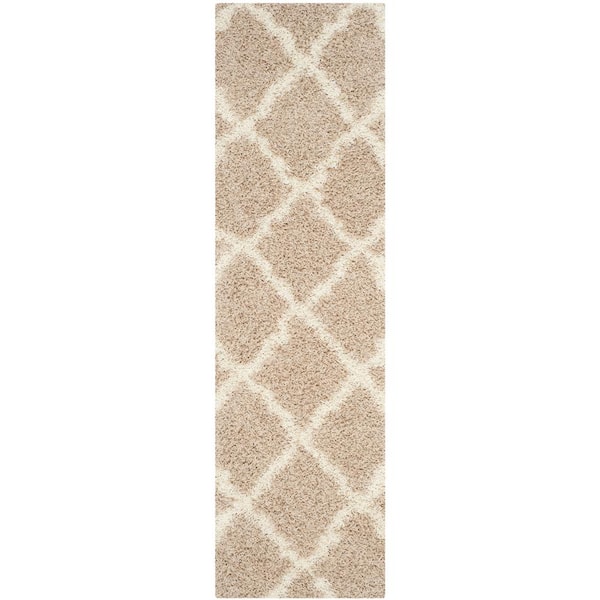 SAFAVIEH Dallas Shag Beige/Ivory 2 ft. x 8 ft. Geometric Diamond Trellis Runner Rug