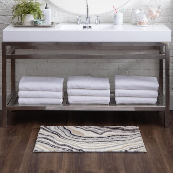 Serpentine 21 in. x 34 in. Gray Polyester Machine Washable Bath Mat
