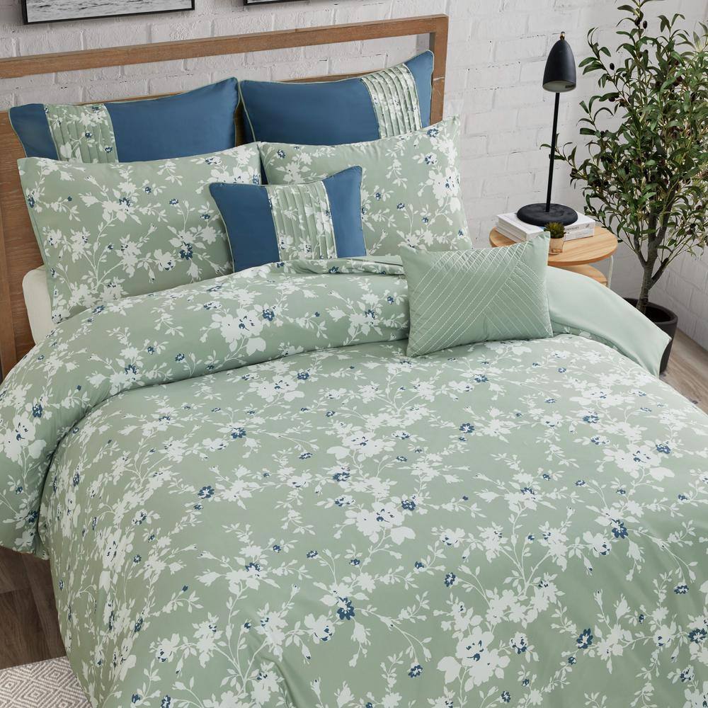 Twin Blue Reversible Microfiber Comforter Set with Piped Edges