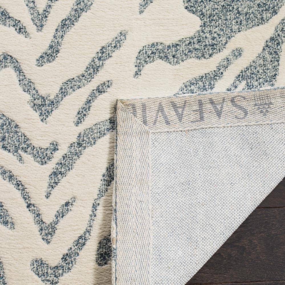 Blue and Ivory Rectangular Wool Chenille Rug, 5' x 8'