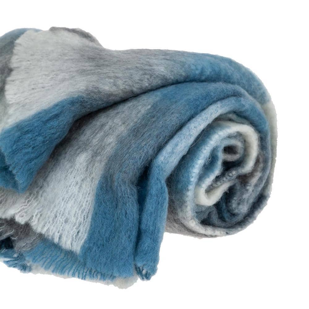 Cabino Lodge Blue and Gray Wool Blend Throw Blanket