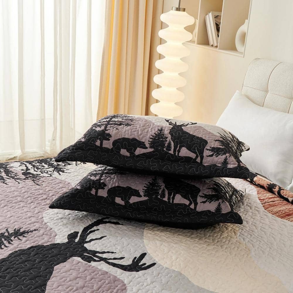 Black and Beige Reversible Queen Quilt Set with Animal Print