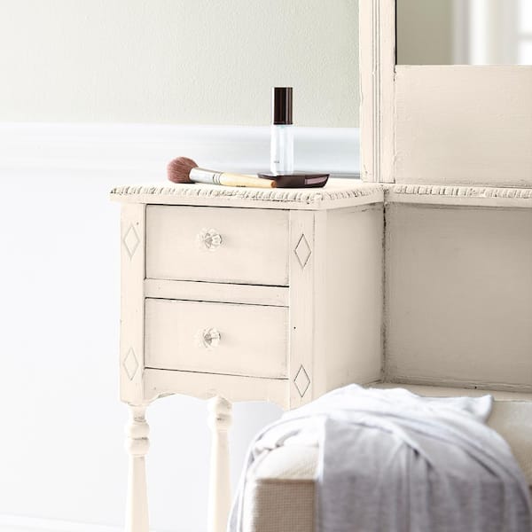 Furniture Refresh With Chalk Paint - White Lilac Farmhouse