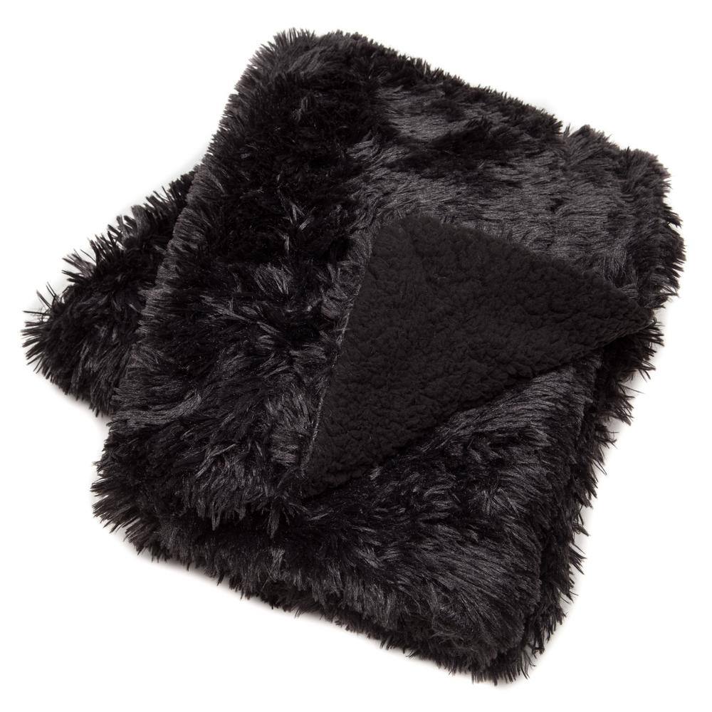 Black Reversible Faux Fur and Sherpa Throw Blanket 50" x 65"
