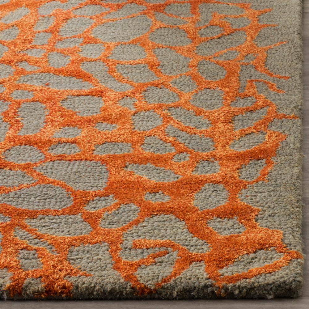 Handmade Tufted Grey Wool & Viscose Rectangular Rug