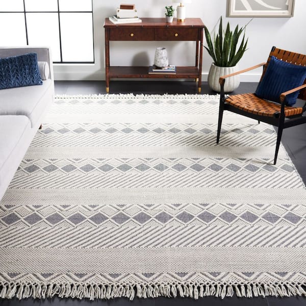 Natura 9 ft. x 12 ft. Ivory/Charcoal Chevron Striped Area Rug